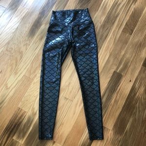 Abs2b Fitness Black Sea Mermaid Leggings